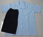 Bộ tạp vụ áo kate siêu màu xanh biển nhạt không viền, quần thun đen hinh1